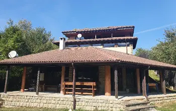 Auction image Къща