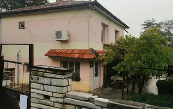 Auction image Къща
