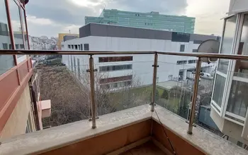 Auction image 3-стаен апартамент