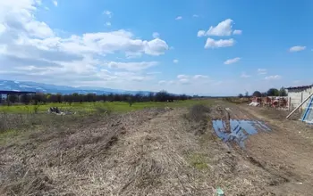 Auction image Land for building