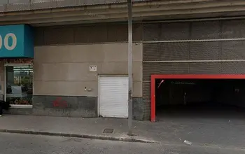 Auction image Garage