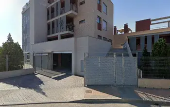 Auction image Garage