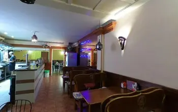 Auction image Commercial
